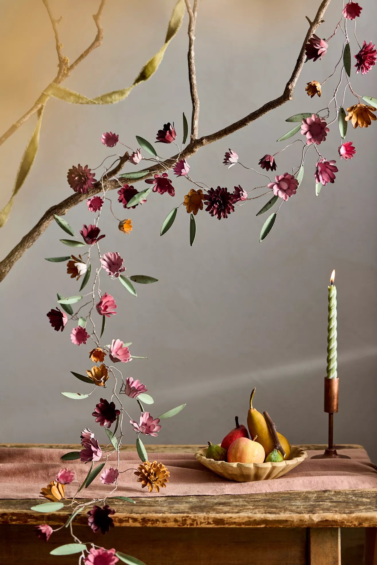 Strawflowers Iron Garland