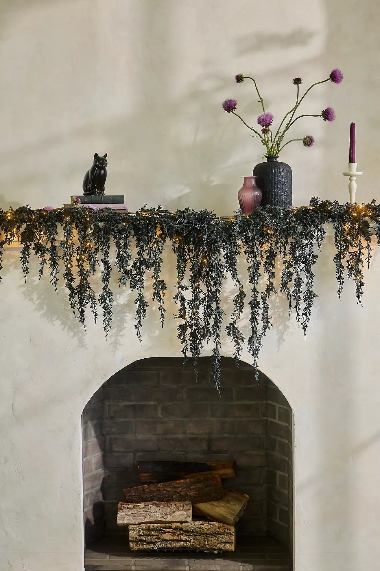 LED Cascading Black Boughs Garland